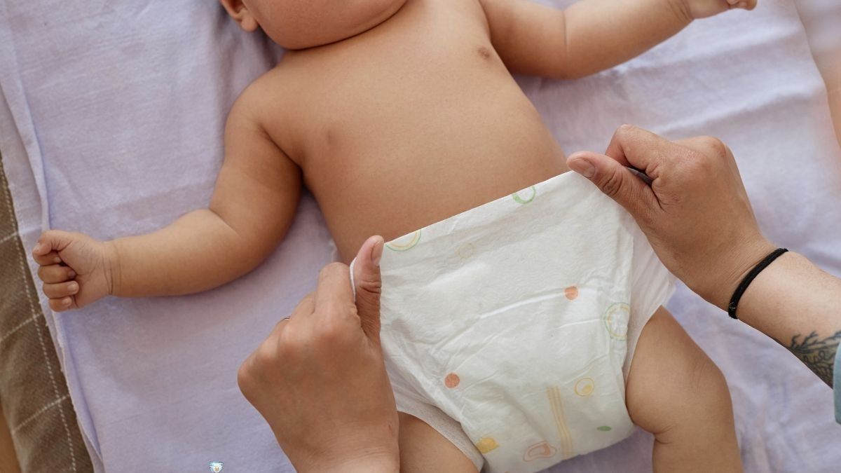 Los bebés tienen cierta edad para dejar los pañales.