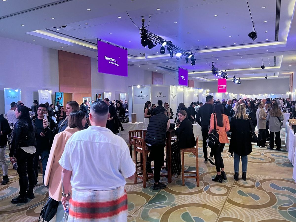 Más de 1.500 personas asitieron durante la primer jornada. Más de 1.500 personas asitieron durante la primer jornada.