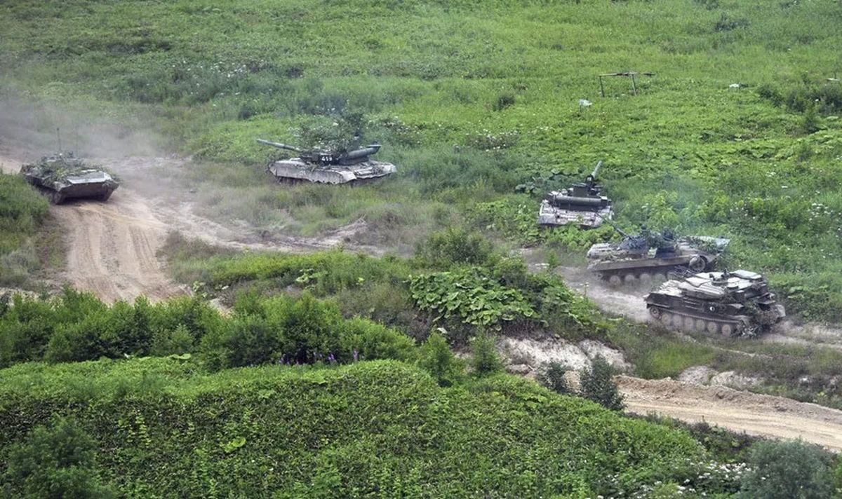 Varios tanques participan en unas maniobras militares rusas (Archivo). Crédito: EFE/Alexey Nikolsky. Varios tanques participan en unas maniobras militares rusas (Archivo). Crédito: EFE/Alexey Nikolsky.