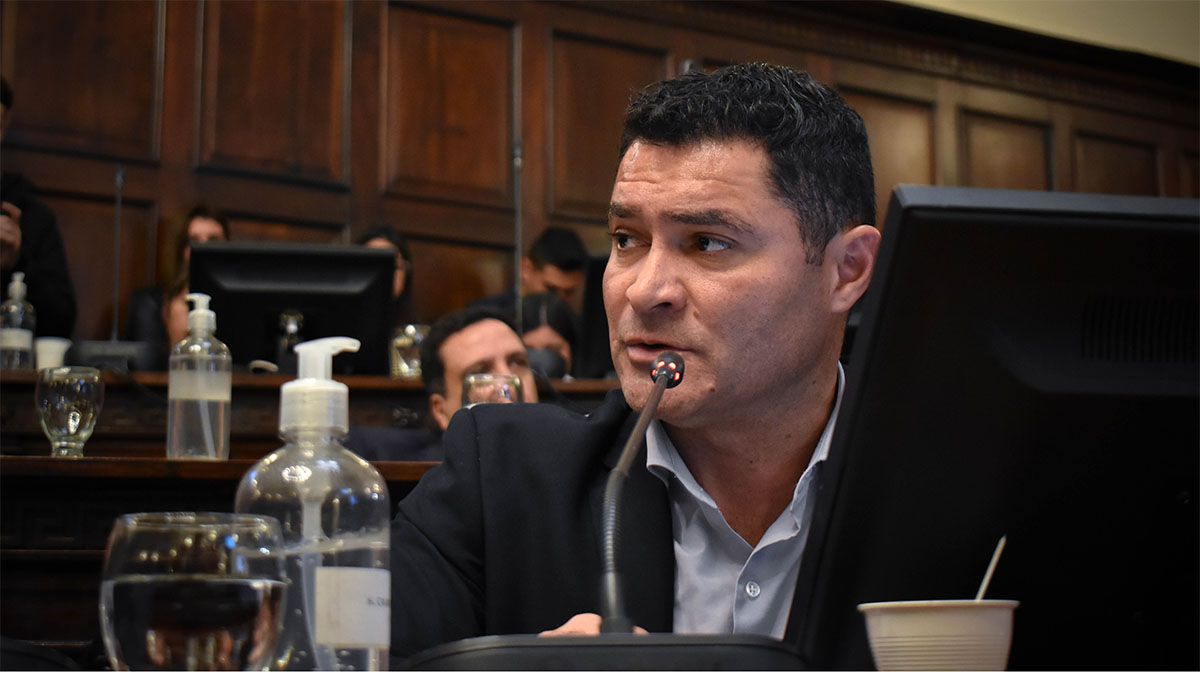 El diputado Jorge López (UCR), titular de la comisión de Hacienda, Presupuesto y Asuntos Tributarios, destacó el trabajo realizado con los funcionarios para avanzar en el texto del Consenso Fiscal 2021.