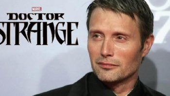 Mads Mikkelsen confirmado como el villano de Doctor Strange