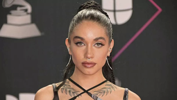 El sideboob de María Becerra que reventó los Latin Grammy