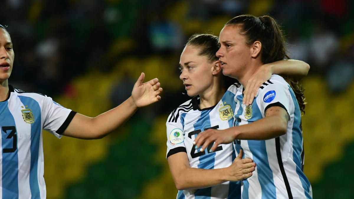 Argentina Goleó A Perú Y Respira En La Copa América Femenina