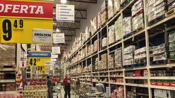 Según el INDEC la inflación mayorista bajó a 0,8% en julio y Milei lo festejó Según el INDEC la inflación mayorista bajó a 0,8% en julio y Milei lo festejó