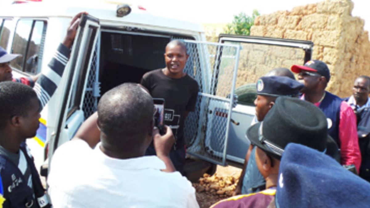 Severino Tchivinda dijo ante las autoridades que si no lo hubieran detenido iba a seguir cometiendo asesinatos Severino Tchivinda dijo ante las autoridades que si no lo hubieran detenido iba a seguir cometiendo asesinatos