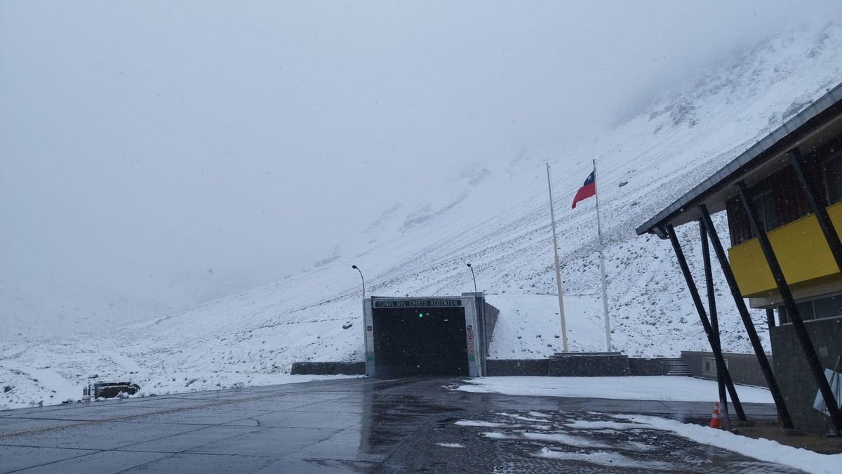 Se esperan nevadas desde la noche del sábado y durante gran parte del domingo. Se esperan nevadas desde la noche del sábado y durante gran parte del domingo.