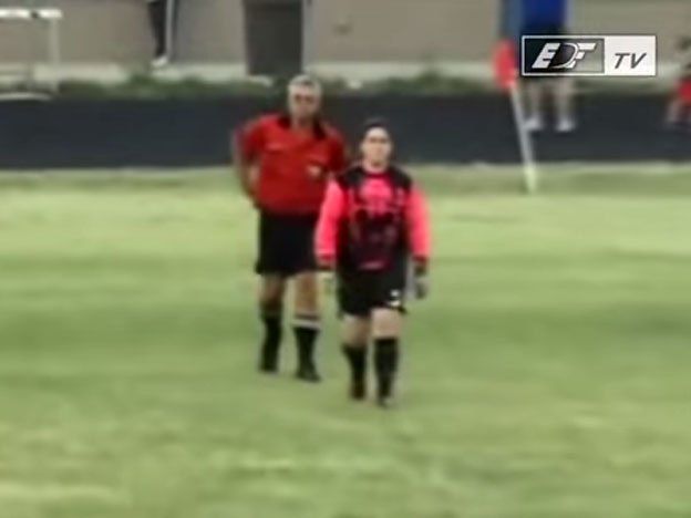 La expulsión más tonta del mundo se dio en el fútbol femenino