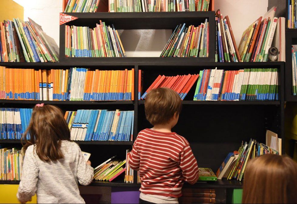 El gusto por la lectura no es una actividad que únicamente puede incentivar la escuela, sino desde cada sector de la comunidad.