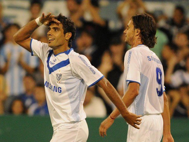 Vélez quiere llegar arriba