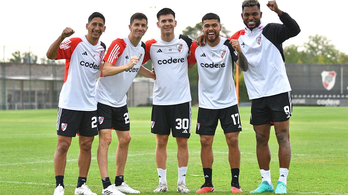 Aliendro, Nacho Fernández, Mastantuono, Paulo Díaz y Borja, de River.