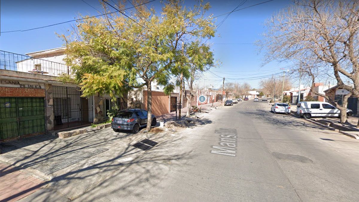 Un matrimonio fue víctima de un violento asalto en su casa de Godoy Cruz