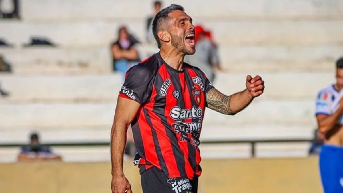 Cristian Lucero en cada club que jugó dejó una huella y es muy querido. Cristian Lucero en cada club que jugó dejó una huella y es muy querido.