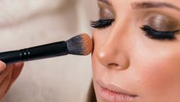 ¿Cómo lograr que el maquillaje permanezca intacto por mucho más tiempo?