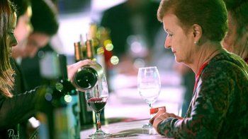 ¿Es bueno o malo a la salud? Los médicos divididos por el vino