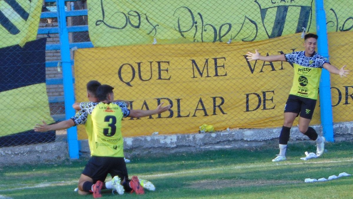 Atlético Palmira se impuso 1-0 sobre Fadep y ahora irá por el Deportivo Maipú. Foto: gentileza Atlético Palmira.