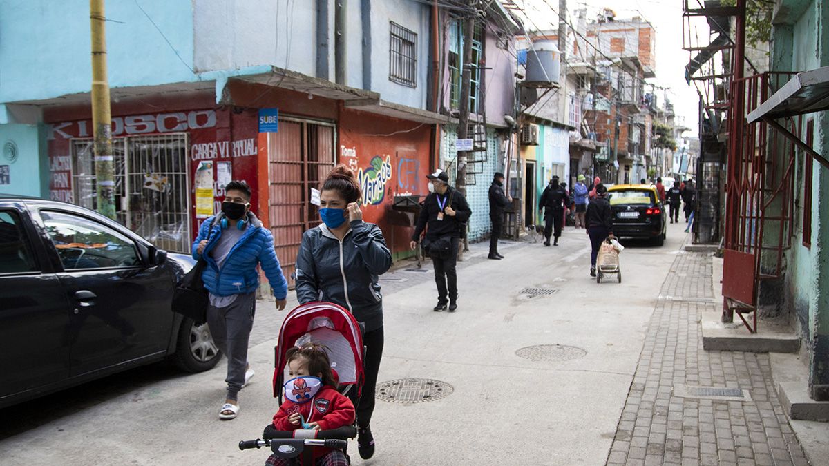 La mayoría de los argntinos están debajo de la línea de la pobreza.