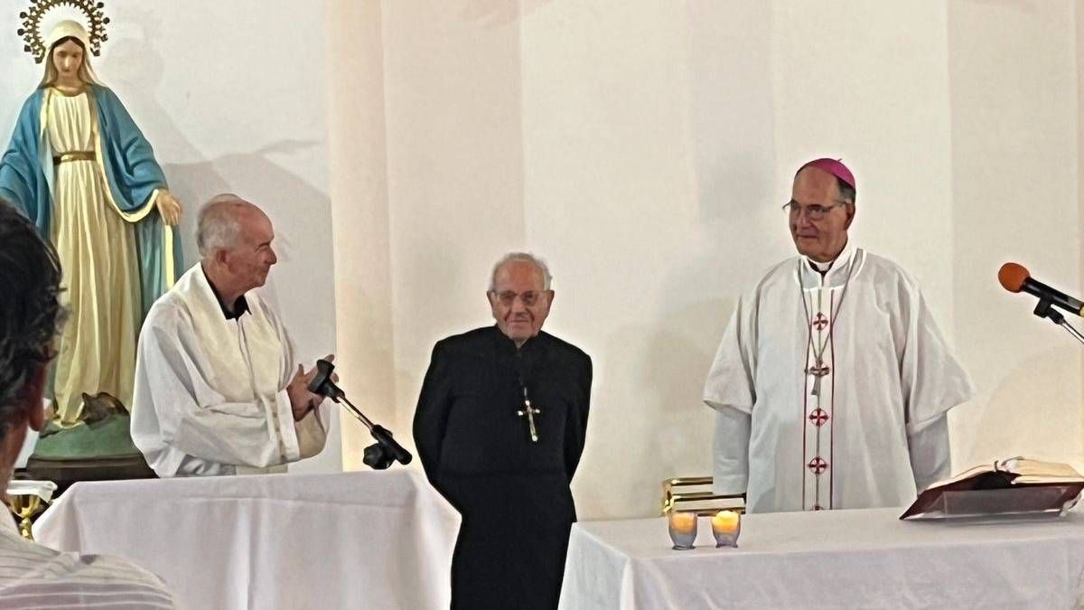 Los 100 años del educador y catequista de origen español fuero celebrados en el colegio San José de los hermanos Maristas.