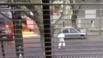 Atacaron el cuartel de la Brigada de Homicidios en Chile con bombas molotov: hay tres heridos