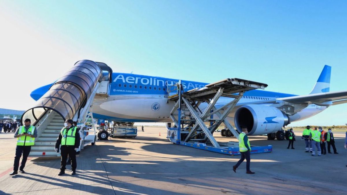 Los vuelos de cabotaje están autorizados desde este jueves.