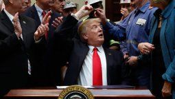 Donald Trump quiere que uno de sus hombres supervise al FBI
