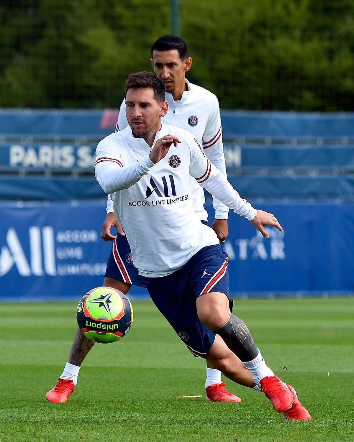 Lionel Messi tendrá este domingo su estreno en el PSG.