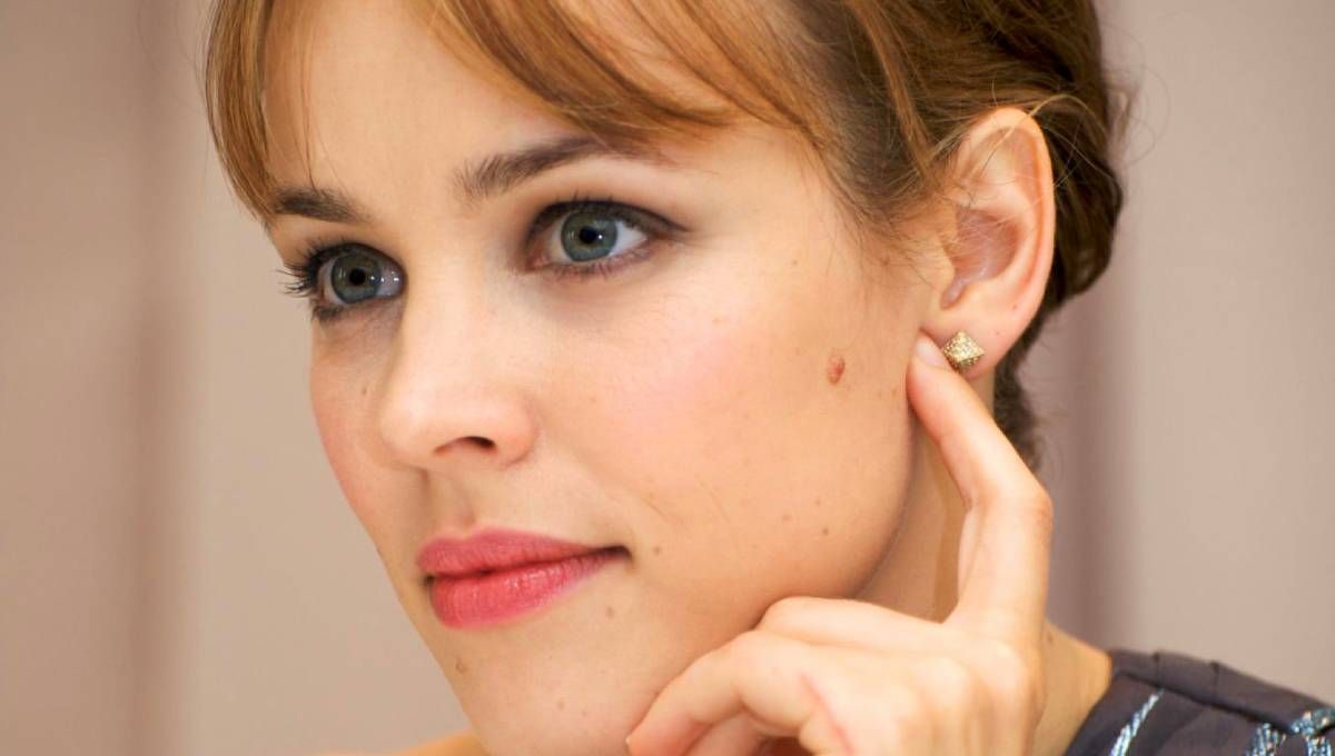 Rachel McAdams protagoniza en Netflix la película Bajo el mismo cielo. Foto: Getty Images.