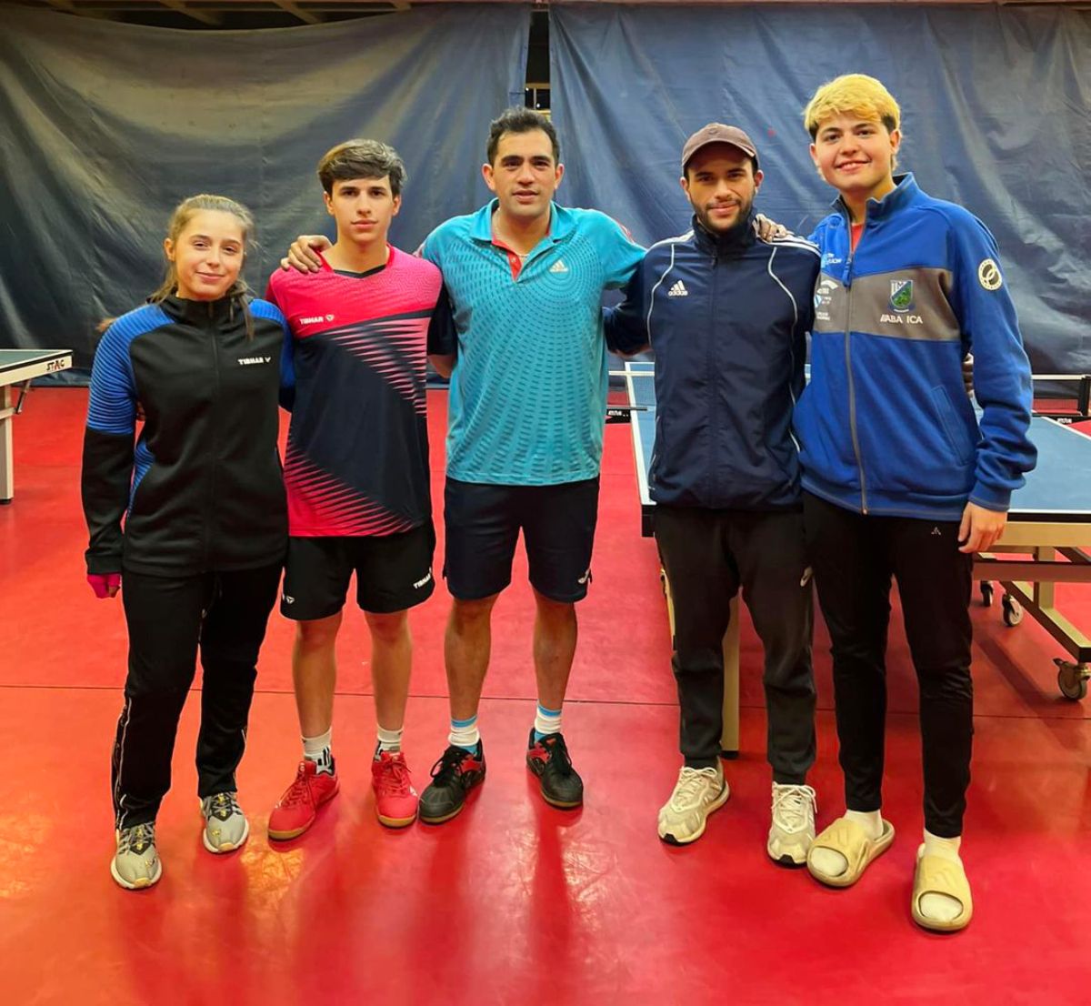 Parte de los mendocinos que jugará el WTT Contender Mendoza 2024 en el Aconcagua Arena. Parte de los mendocinos que jugará el WTT Contender Mendoza 2024 en el Aconcagua Arena.