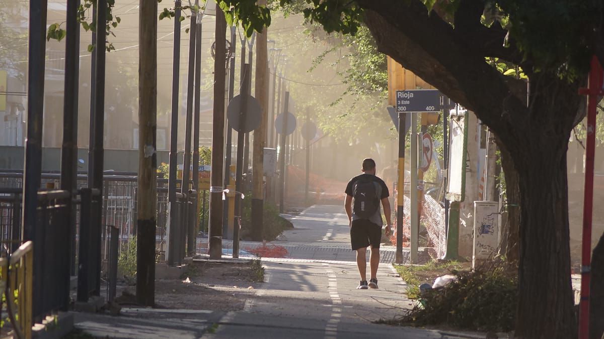 El pronóstico del tiempo en Mendoza anticipó que se espera viento Zonda en altura para el Gran Mendoza durante el sábado. Imagen ilustrativa. El pronóstico del tiempo en Mendoza anticipó que se espera viento Zonda en altura para el Gran Mendoza durante el sábado. Imagen ilustrativa.