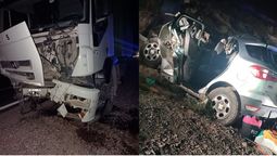 A la izquierda, el camión que impactó de frente con la camioneta en el accidente sobre Ruta 7. 