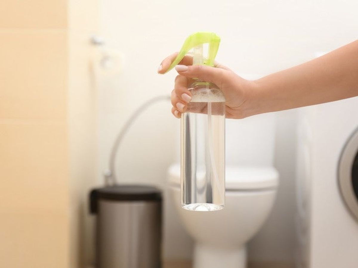 Se recomienda diluir el vodka en agua, aunque también puede usarse puro. Se recomienda diluir el vodka en agua, aunque también puede usarse puro.