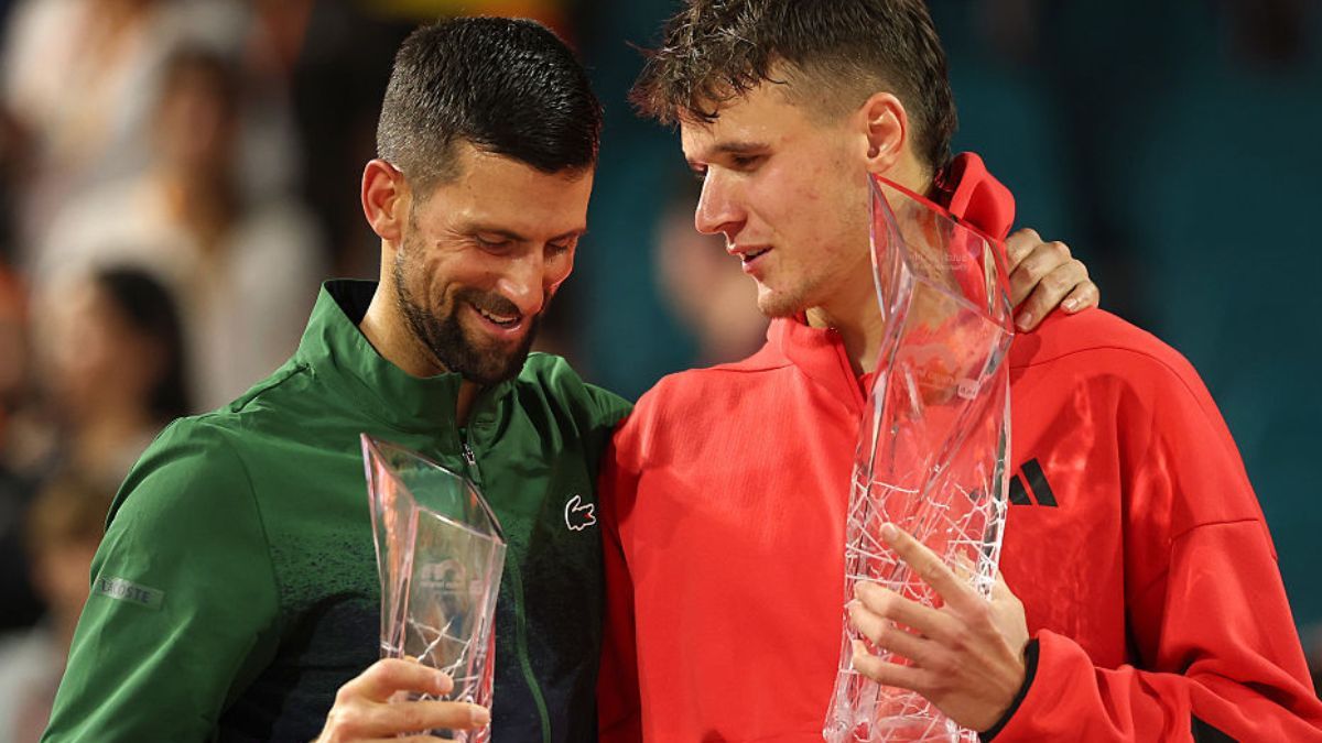 Novak Djokovic no pudo alcanzar su título 100 tras caer ante el checo Jakub Mensik en la final del Masters 1000 de Miami.