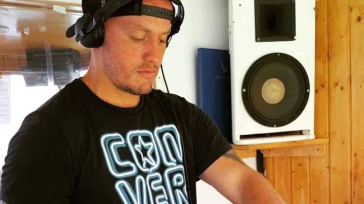 Tragedia: murió un DJ argentino que cayó de un tercer piso en Ibiza