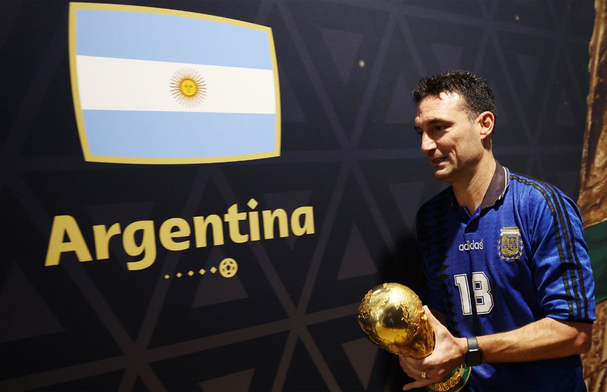 Lionel Scaloni festejó con la camiseta de la Selección argentina campeona mundial sub 20 1997