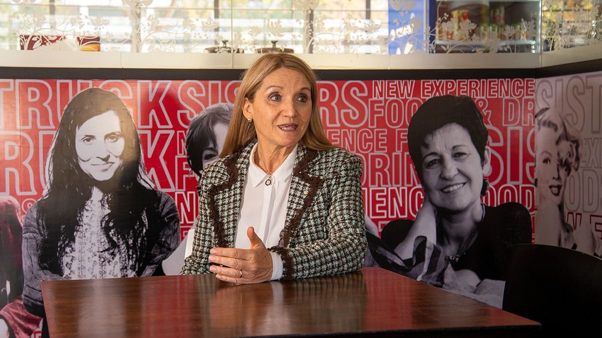 Elecciones UNCuyo: Adriana García, candidata de Compromiso Universitario.