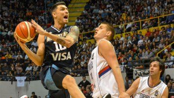 Argentina derrotó a Serbia en un atrapante encuentro por el Súper 4