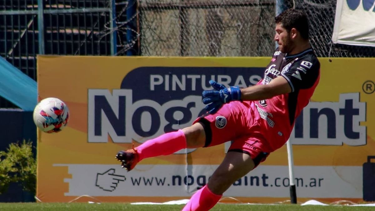 El Pity dejó la Lepra y comienza una nueva etapa en el equipo de Perazzo.