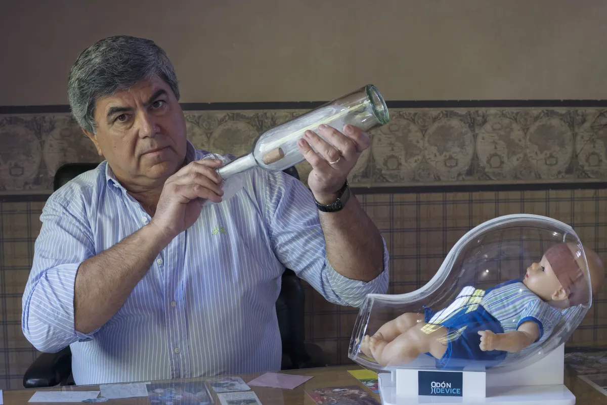 El mecánico tuvo un rapto de inspiración y puede revolucionar los partos complicados. El mecánico tuvo un rapto de inspiración y puede revolucionar los partos complicados.