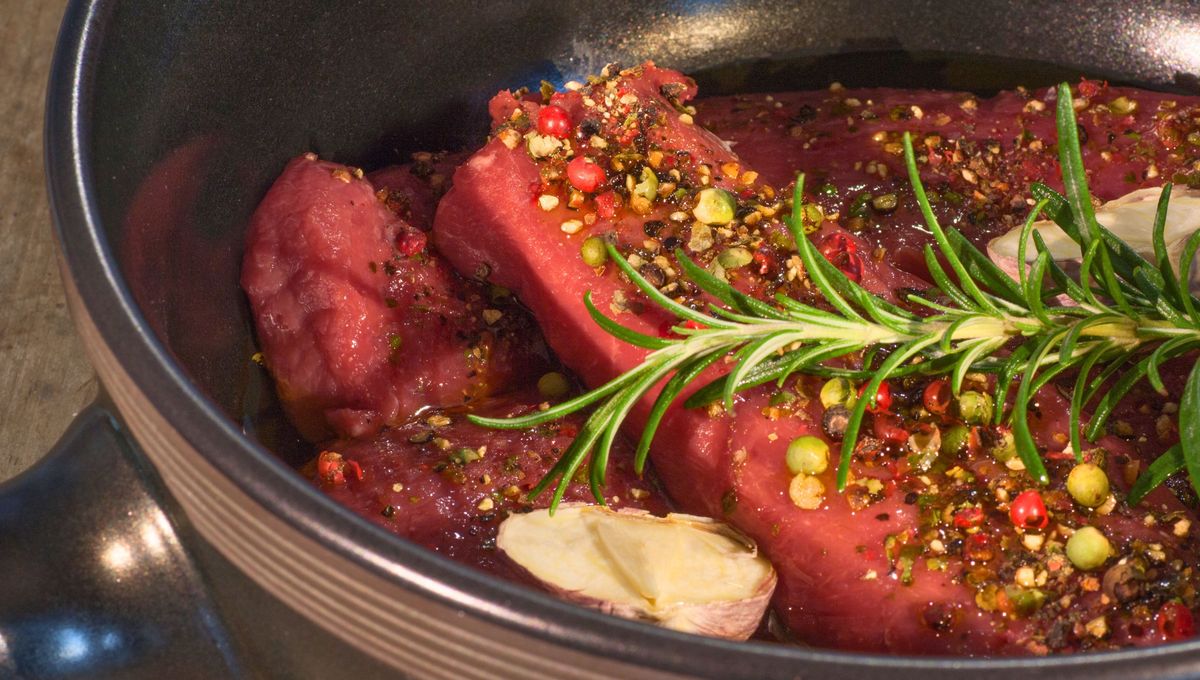 El marinado de la carne cambia totalmente el resultado final de la receta. El marinado de la carne cambia totalmente el resultado final de la receta. 