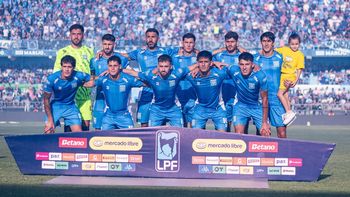 Qué dijo el VAR en el gol que le anularon a Estudiantes de Río Cuarto ante River