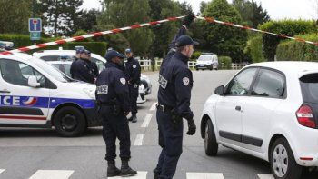 Francia movilizará a 110.000 policías para la seguridad este fin de semana