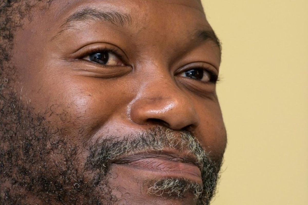 Djibril Ciss&eacute; busca la revancha contra Lionel Messi en el pr&oacute;ximo Mundial.