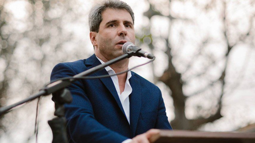 Sergio Uñac, gobernador de San Juan, acusado de 