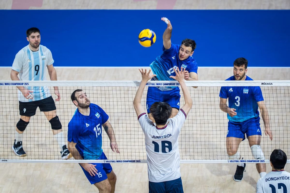 El central alvearense Agustín Loser&nbsp; fue convocado nuevamente a la Selección Argentina de Vóley para la VNL 2026.