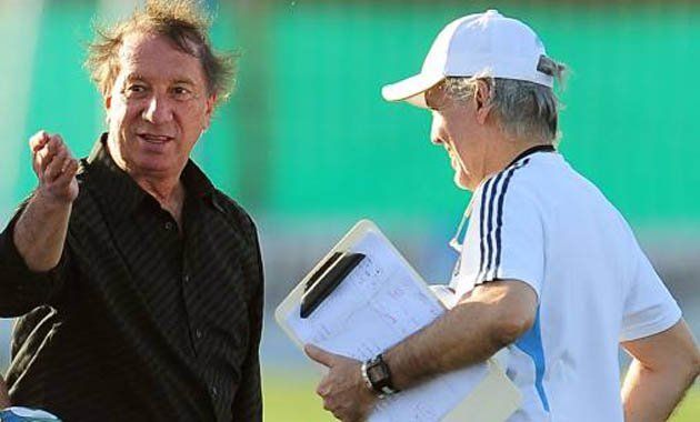 Bilardo le pone una ficha a la continuidad de Sabella porque no lo vio agotado