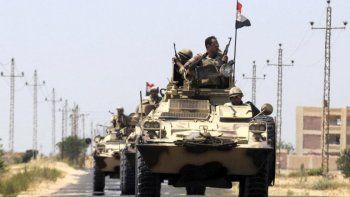 Ejército egipcio mató por error a 12 turistas