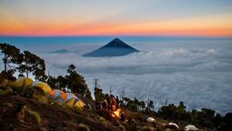 El volcán de agua más estético del mundo tiene una altitud de 3.700 metros y su origen es catastrófico