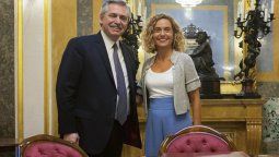Fernández reiteró que planea pagar las deudas pero no a costa de los argentinos