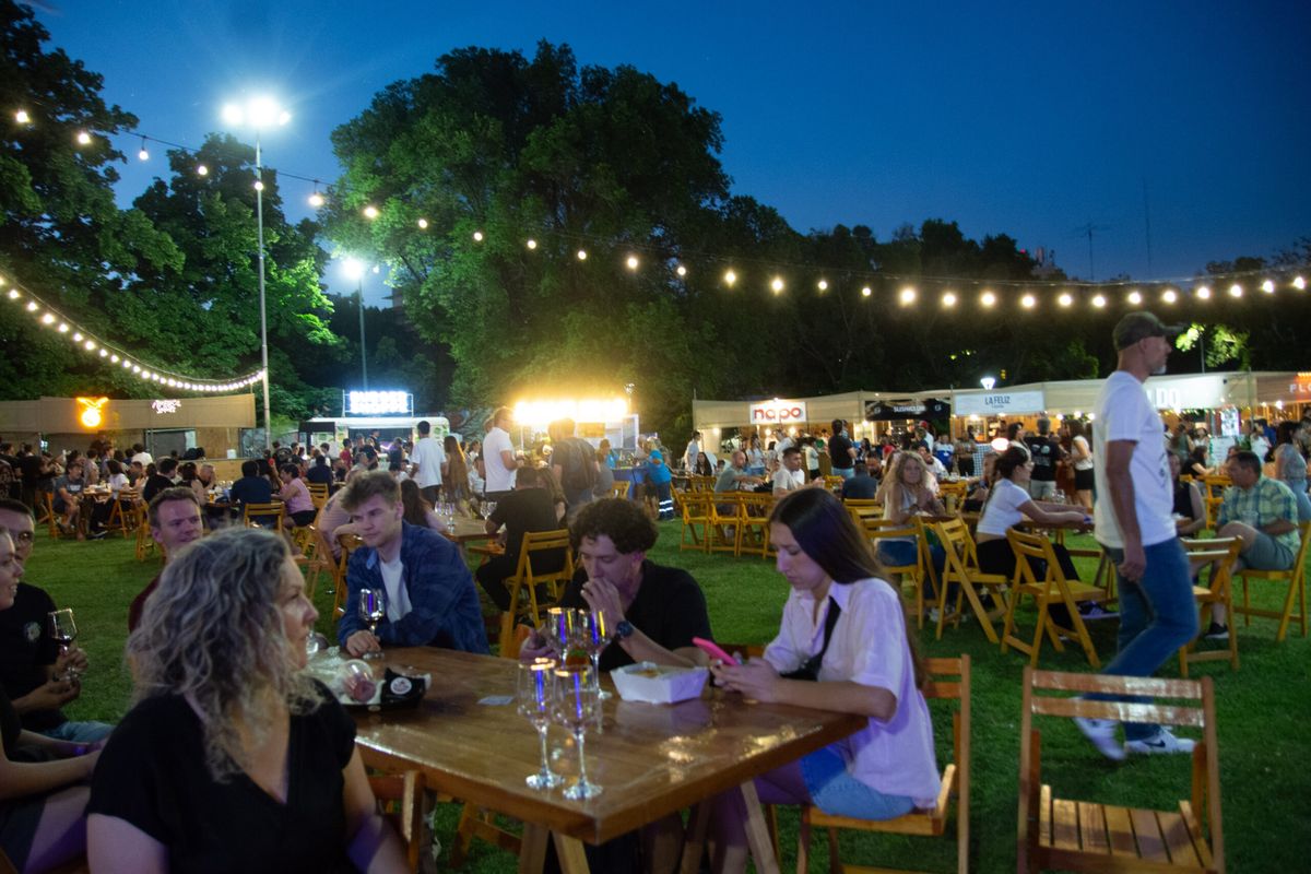 Mucha gente concurrió al Parque Cívico. Mucha gente concurrió al Parque Cívico.