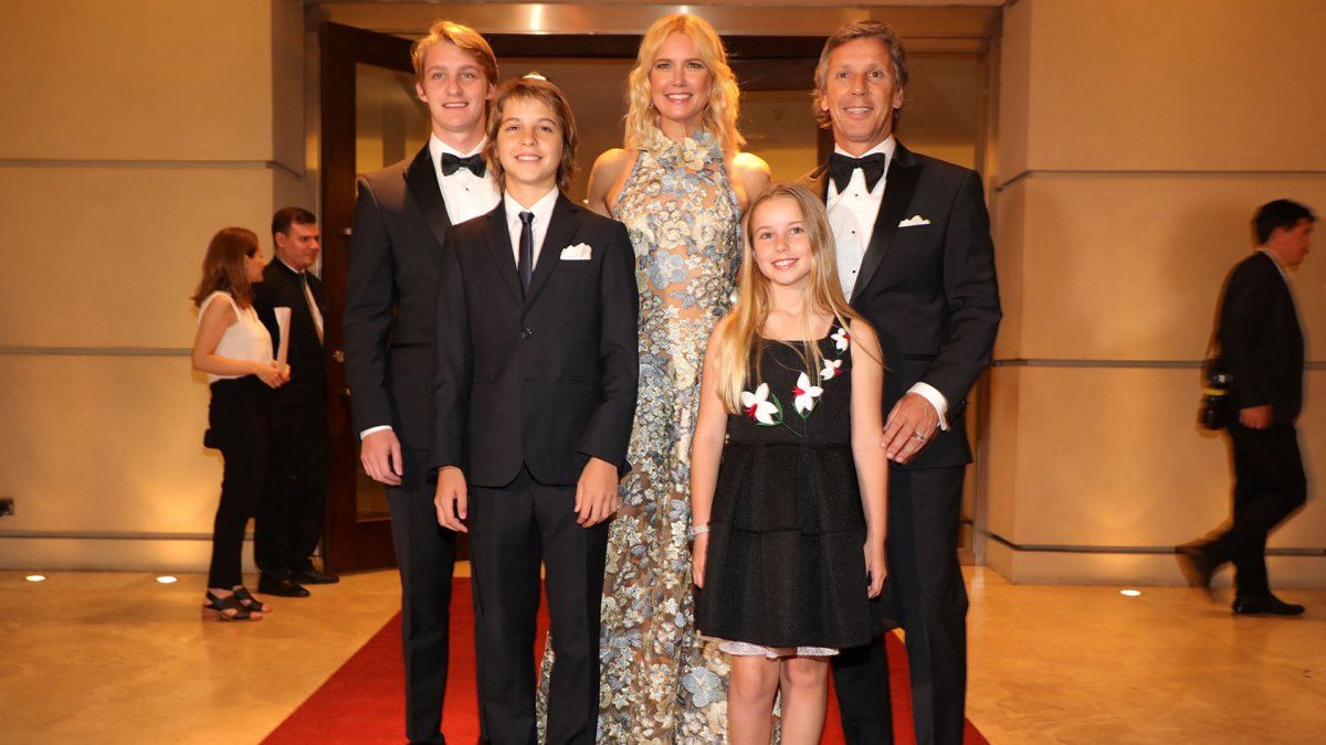 Valeria Mazza reveló intimidades de su familia.