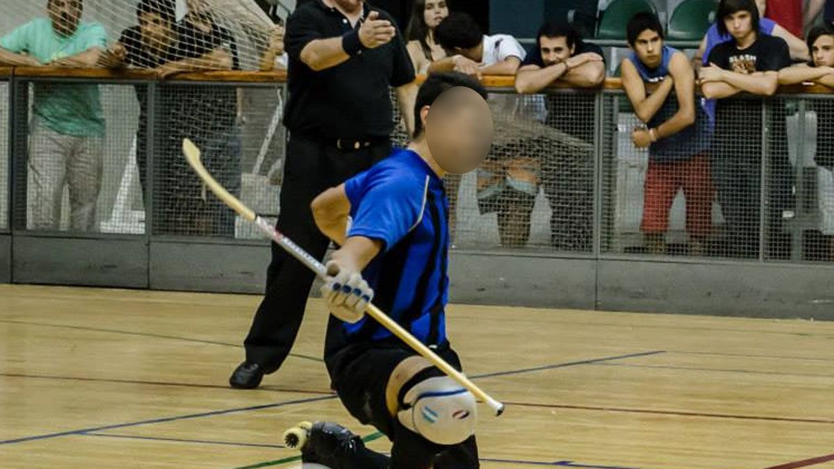 Los padres de cuatro alumnas de él fueron quienes hicieron la denuncia en la Fiscalía de Delitos contra la integridad sexual. Los padres de cuatro alumnas de él fueron quienes hicieron la denuncia en la Fiscalía de Delitos contra la integridad sexual.